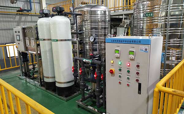 ���B͸�O��