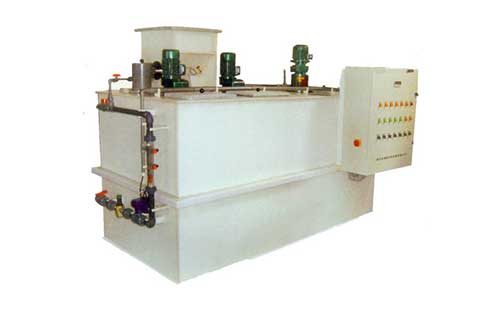 �P����ˮ̎���O�����x�ęC�İlչ�v��Ԕ����B���D��